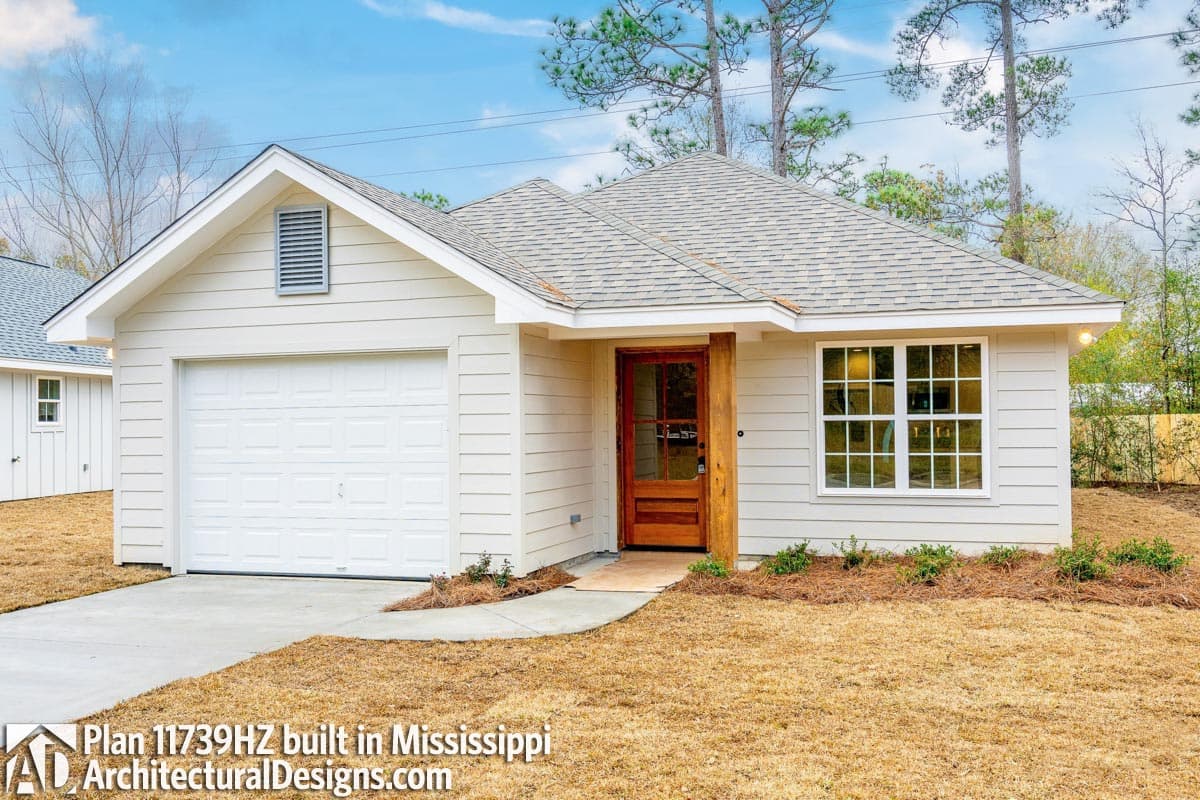 build gallery item - House Plan 11739HZ Comes to Life in Mississippi