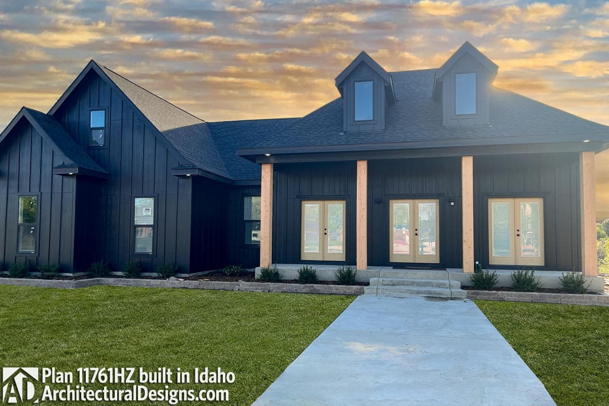 build gallery item - House Plan 11761HZ Comes to Life in Idaho
