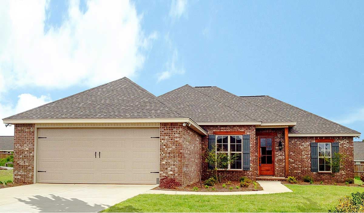 House plan exterior: Brick ranch with gable roof, side-entry garage, and covered front entry.