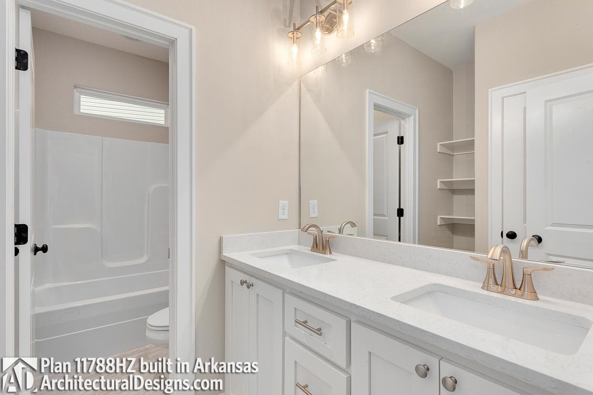 Client Photo id:  337300