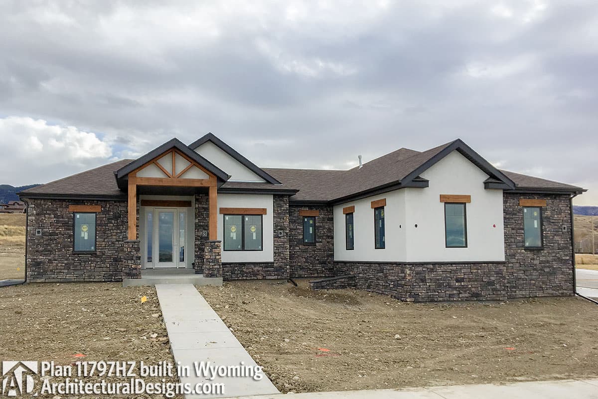 Plan 11797HZ: Split Bedroom House Plan With Open Floor Plan - 1769 Sq Ft - Image #14 - Country, Craftsman, Ranch, Traditional