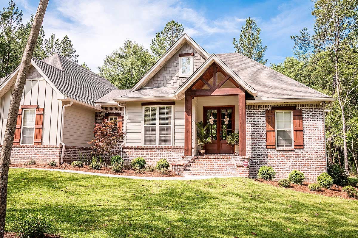 Plan 11797HZ: Split Bedroom House Plan With Open Floor Plan - 1769 Sq Ft - Image #7 - Country, Craftsman, Ranch, Traditional