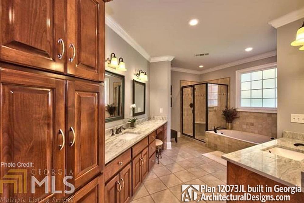 Client Photo id:  220044