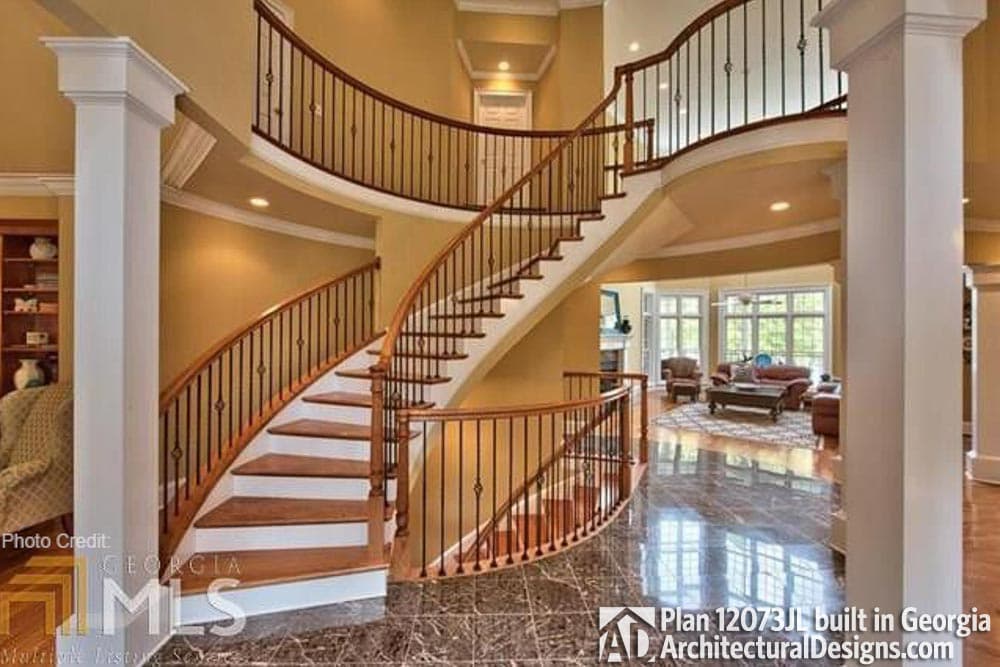 Client Photo id:  220033