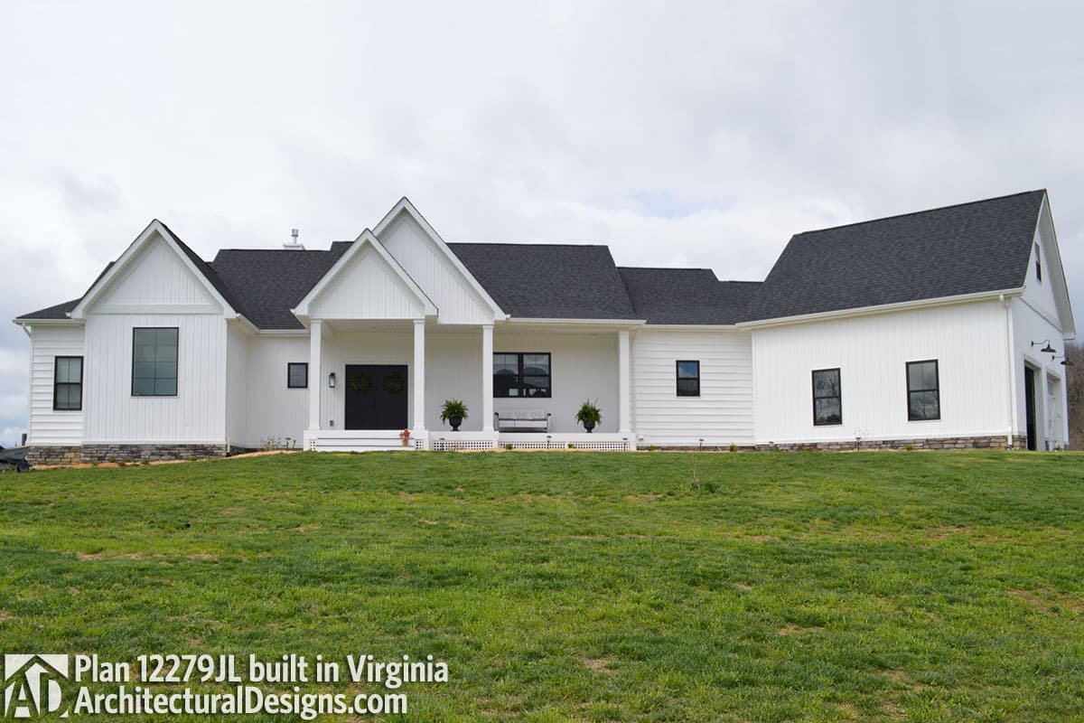 build gallery item - Architectural Designs House Plan 12279JL comes to life in Virginia with a modified garage