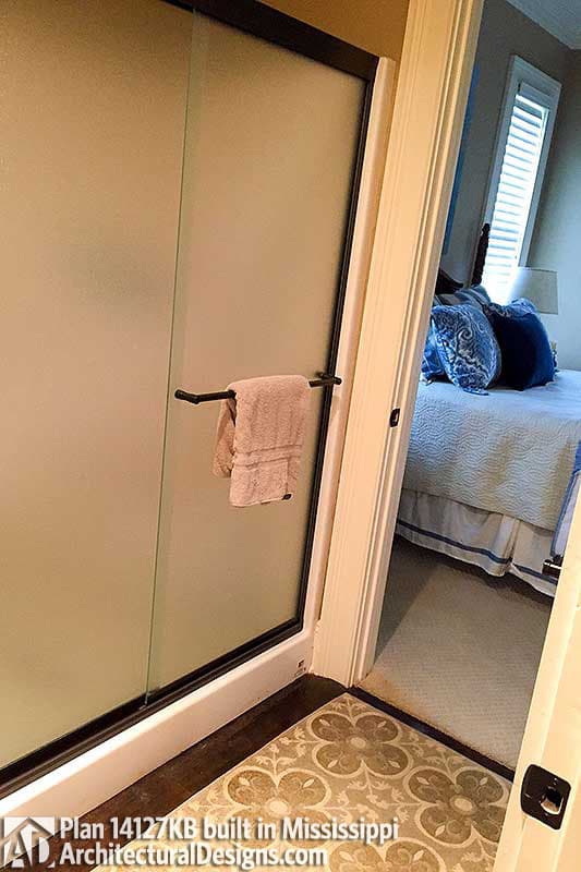 Client Photo id:  266847