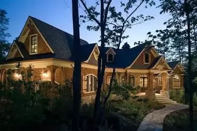 Luxury Mountain Craftsman with Sweeping Views and Finished Lower Level