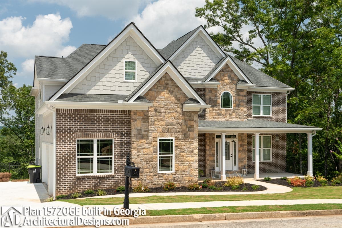 Client Photo id:  382044