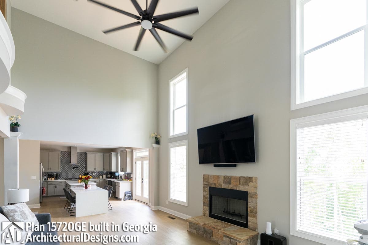 Client Photo id:  382037