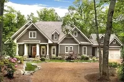 Cozy Cottage with Dual Master Suite