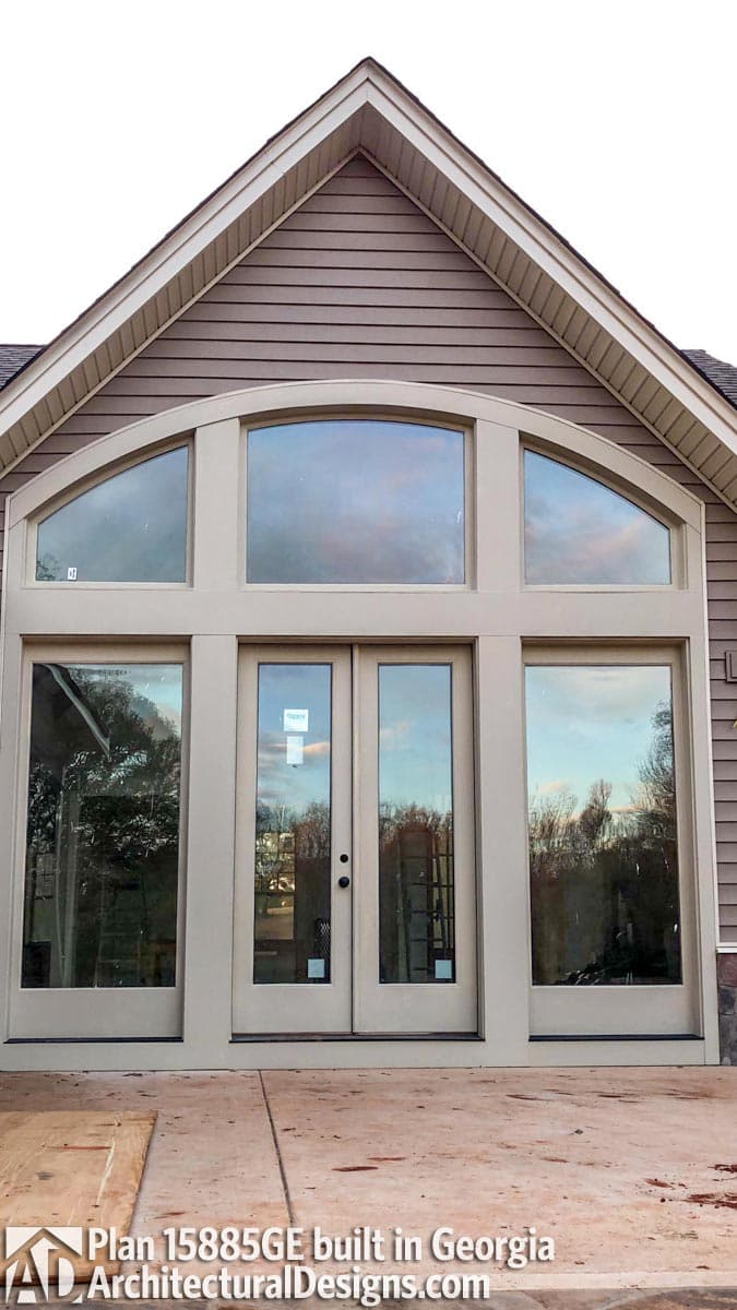 Client Photo id:  298817