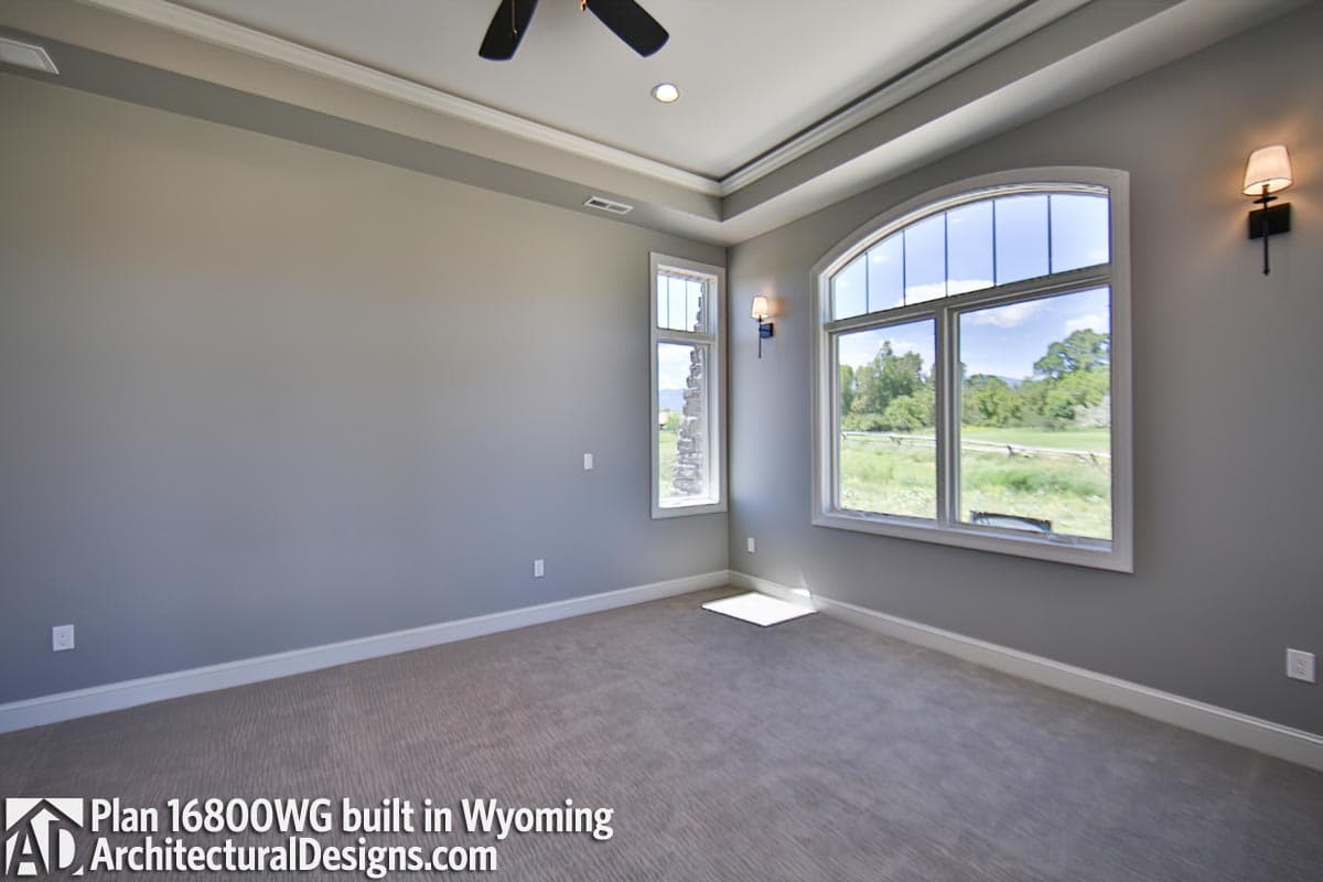 Client Photo id:  400917