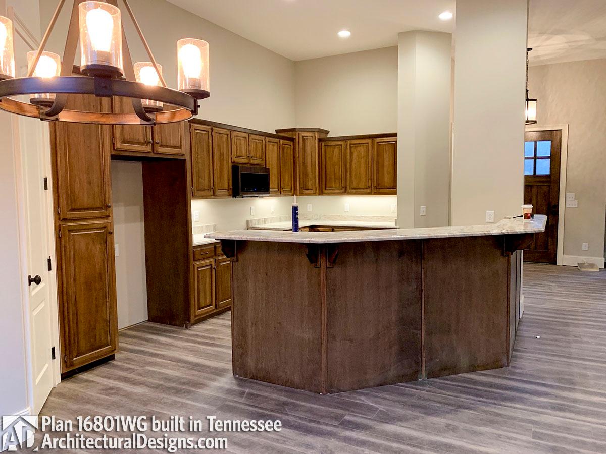 Client Photo id:  302900