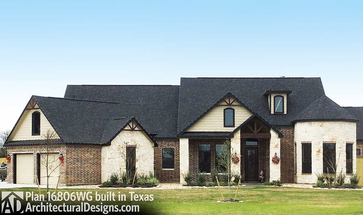 build gallery item - House Plan 16806WG comes to life in Louisiana