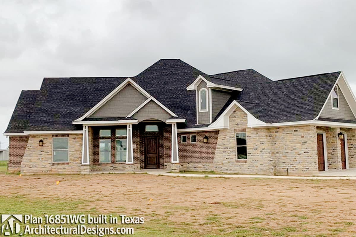 build gallery item - House Plan 16851WG Comes to Life In Texas