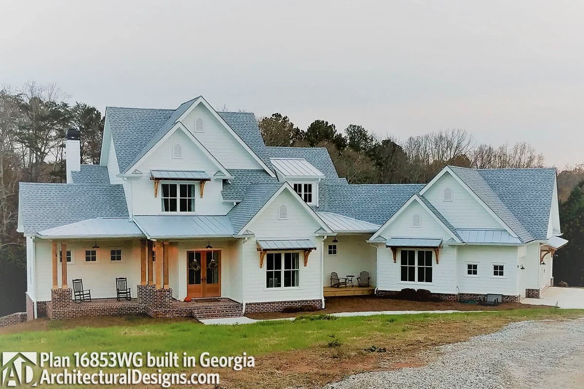 Plan 16853WG: Elegant 3-Bed Farmhouse with Great Outdoor Living Spaces - 2984 Sq Ft - Image #24 - Country, Craftsman, Farmhouse, Modern Farmhouse, New American, Traditional