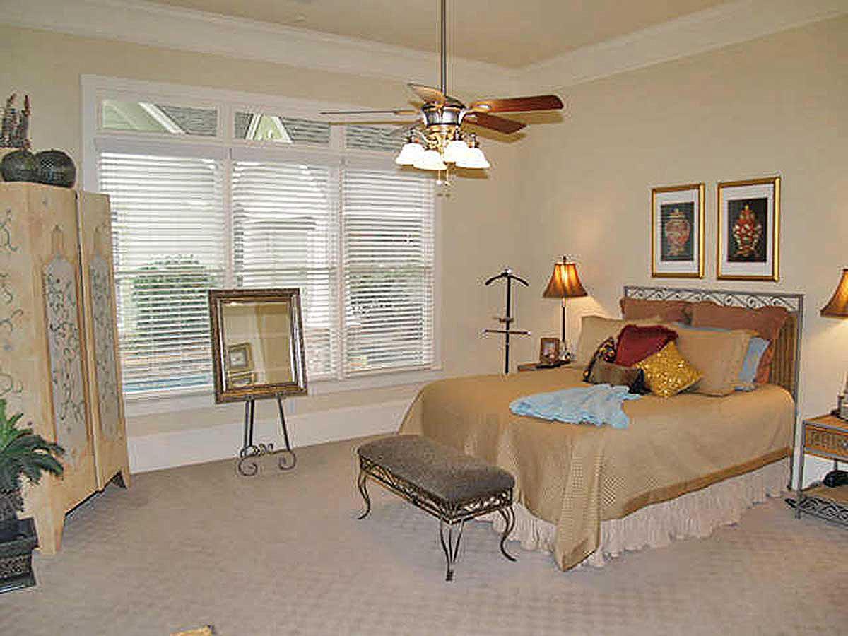 Plan 16855WG: Cute Bungalow with Detached Garage - 1657 Sq Ft - Image #11 - Bungalow, Cottage, Craftsman, Traditional