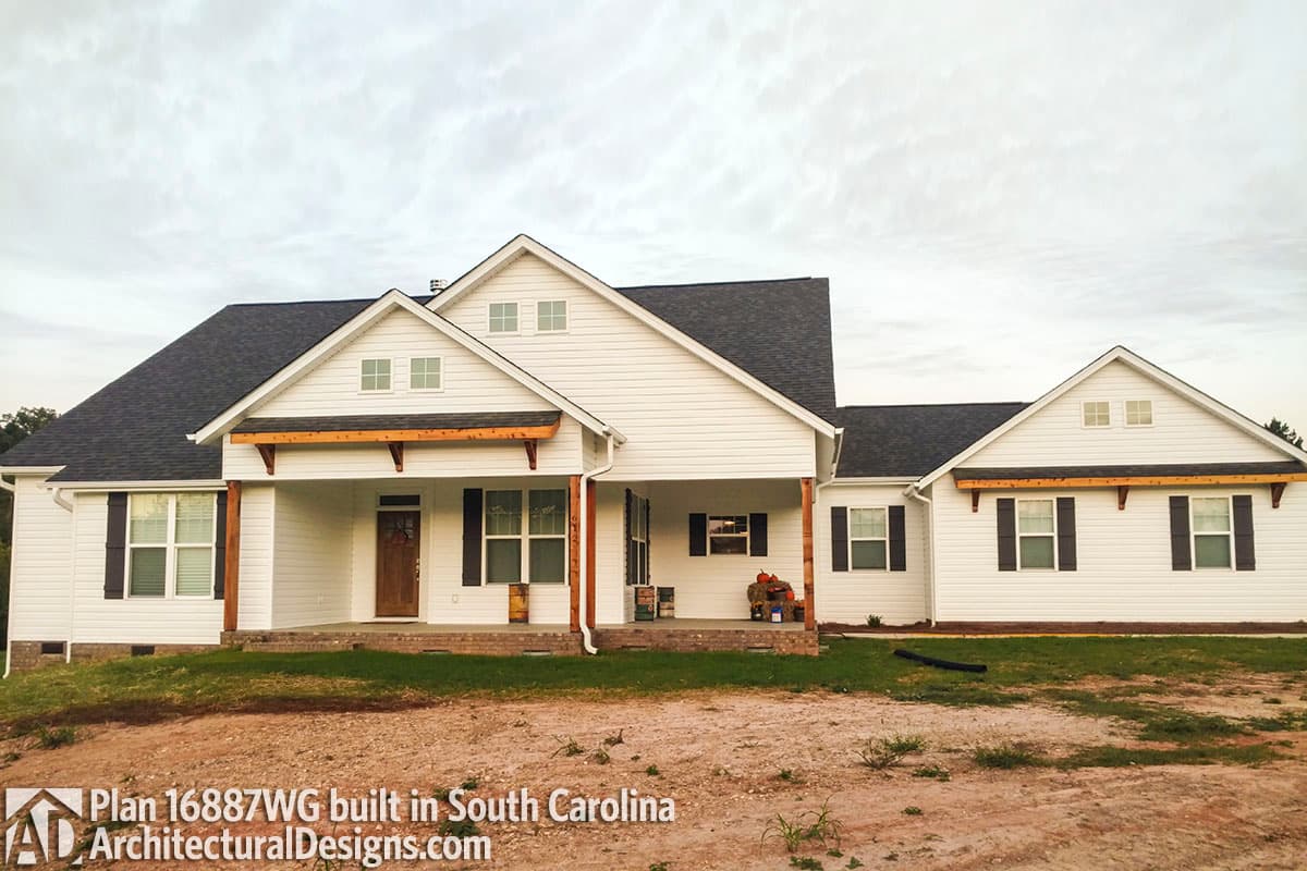 build gallery item - House Plan 16887WG comes to life in South Carolina