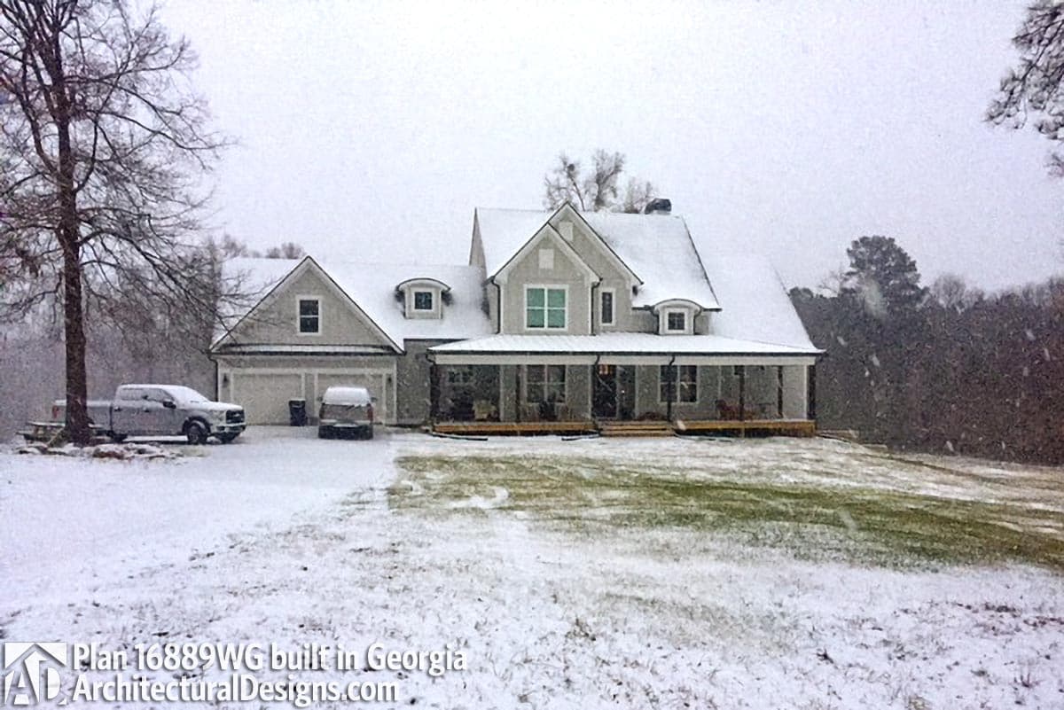 Plan 16889WG: Rockin' Farmhouse With Bonus Room - Image #6 - Country, Farmhouse, Modern Farmhouse, New American, Traditional