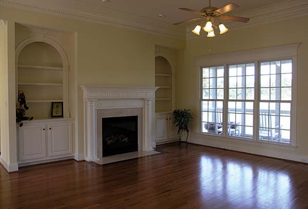 Plan 1725LV: 3-Bed House Plan with Views to Rear - Image #6 - Southern, Traditional