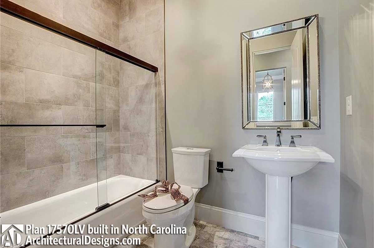 Client Photo id:  230211