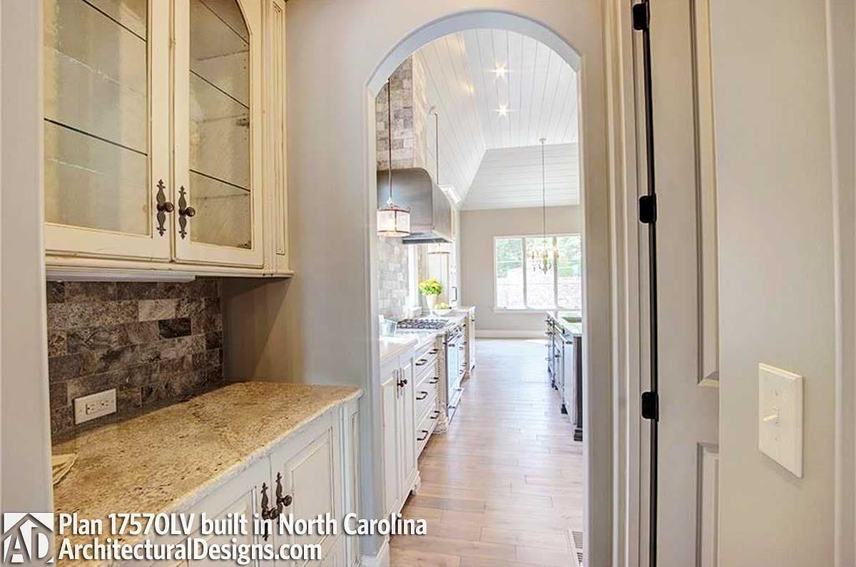 Client Photo id:  230186