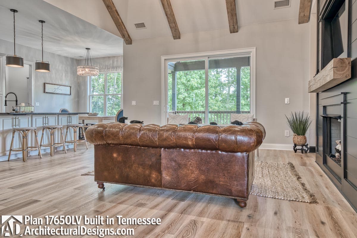 Client Photo id:  340385