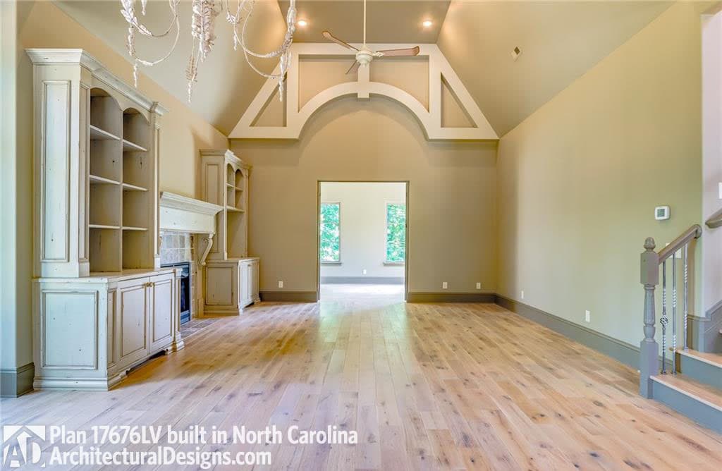 Client Photo id:  196335