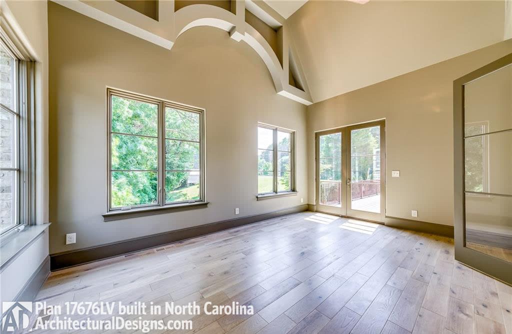 Client Photo id:  196337