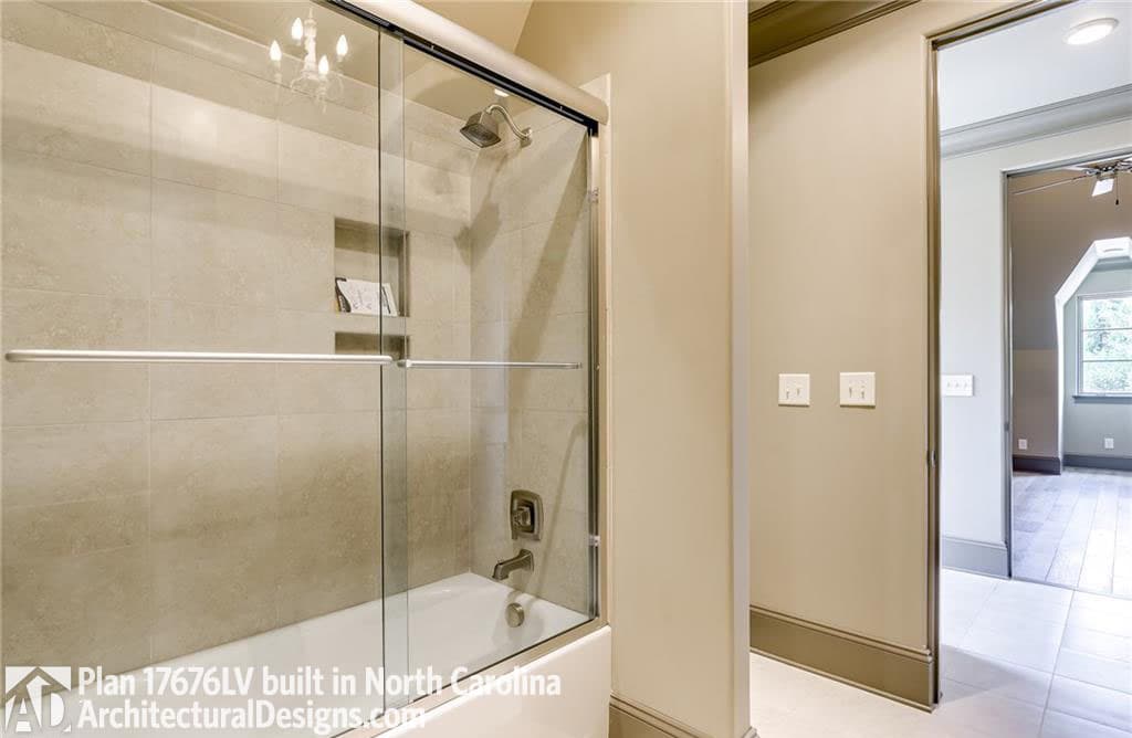 Client Photo id:  196347