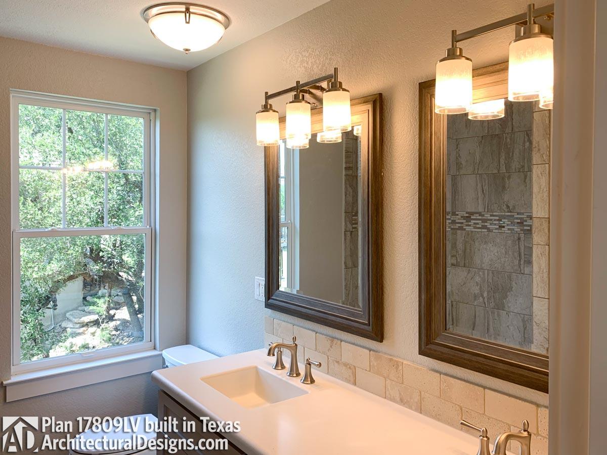 Client Photo id:  309123