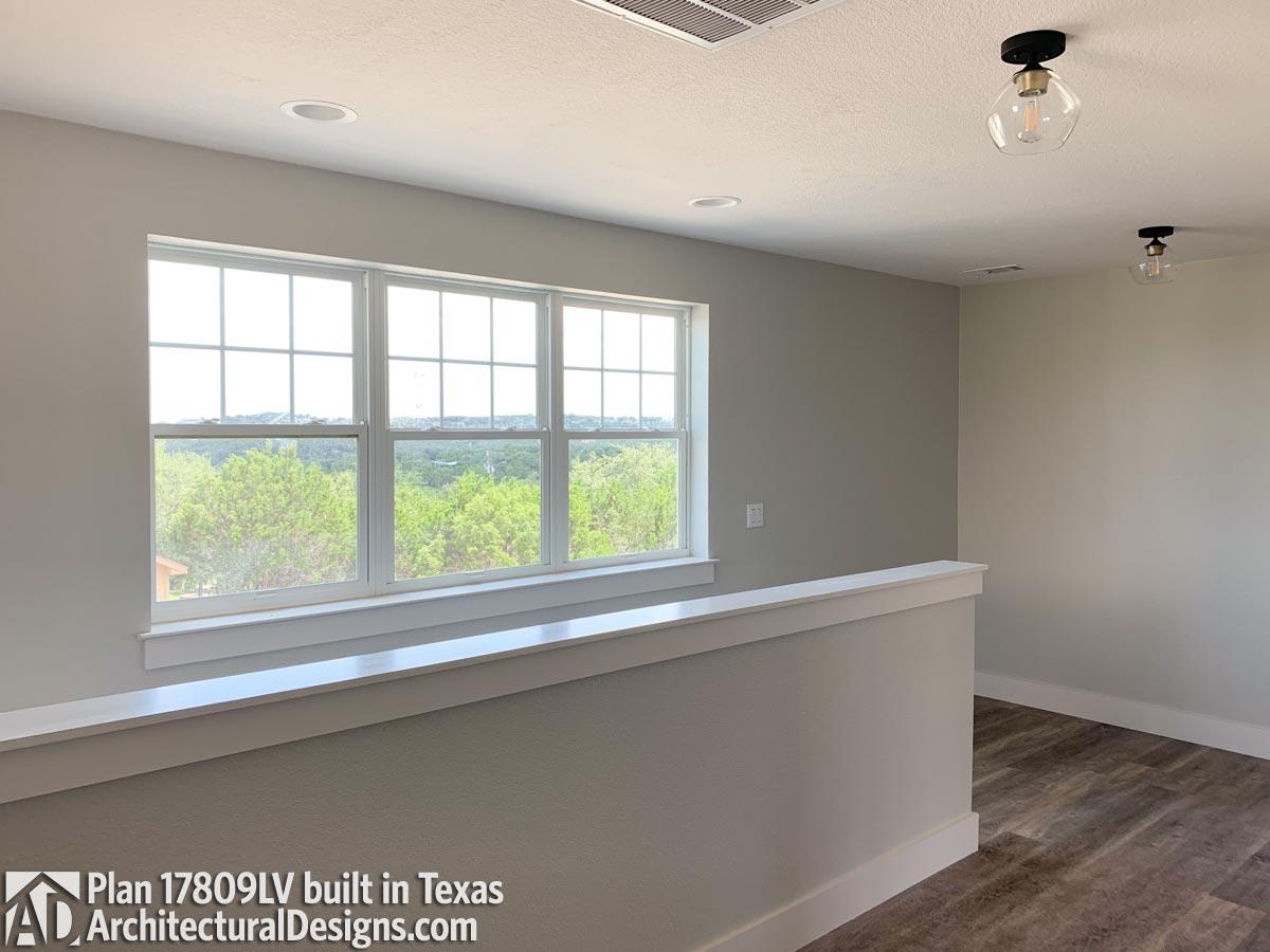 Client Photo id:  309125