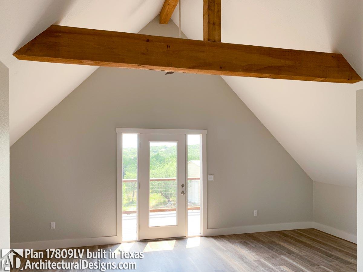 Client Photo id:  309126