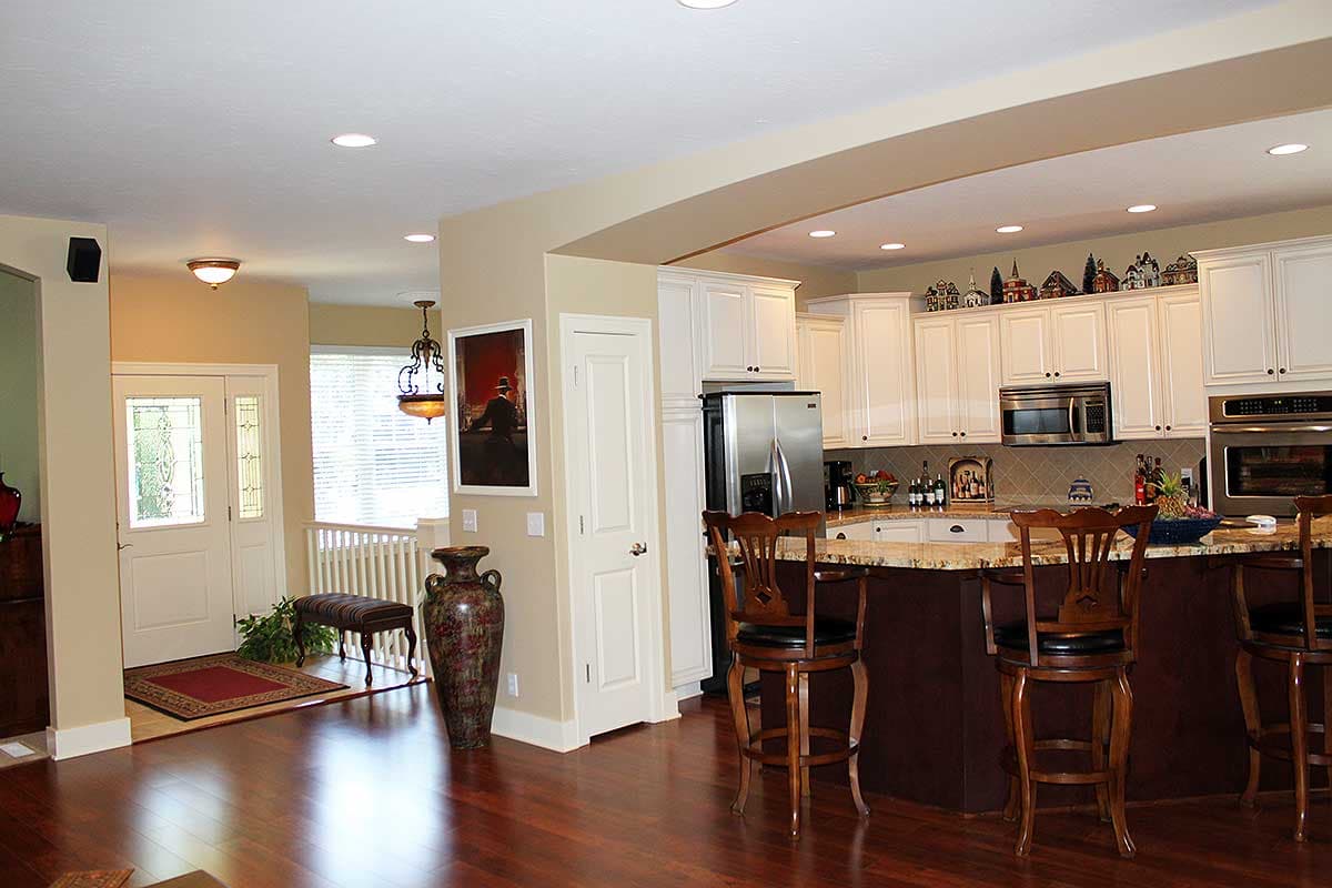 Plan 18230BE: Ranch for the Sloping Lot - 1621 Sq Ft - Image #7 - Ranch