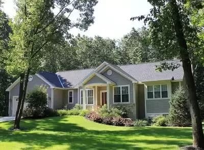 Ranch for the Sloping Lot - 1621 Sq Ft