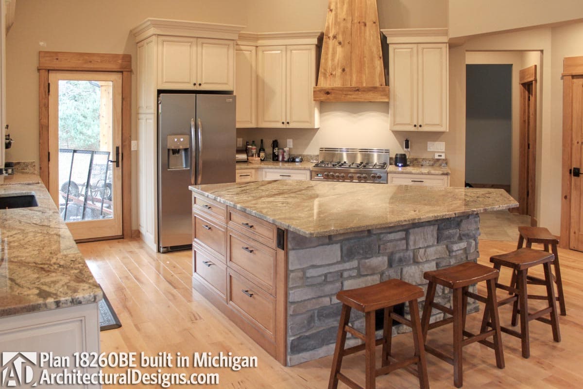 Client Photo id:  272178