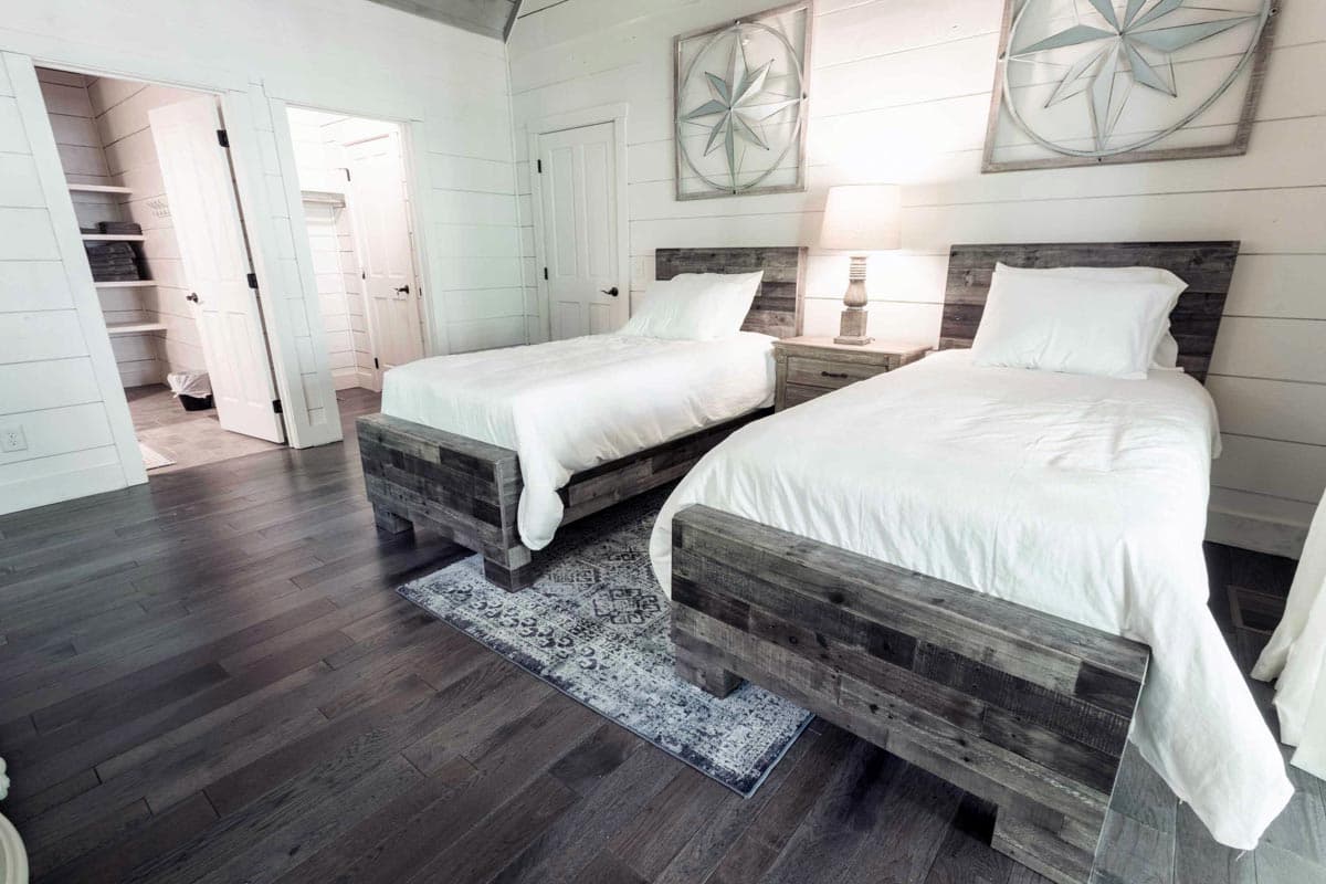 Plan 18741CK: 2-Bed Vacation Cabin With Vaulted Ceilings - 1176 Sq Ft - Image #19 - Cabin, Cottage, Craftsman, Mountain, Rustic