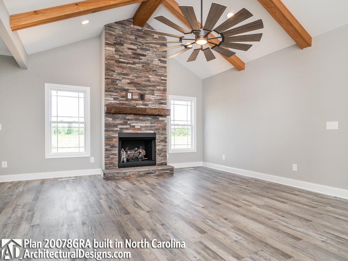 Client Photo id:  441594