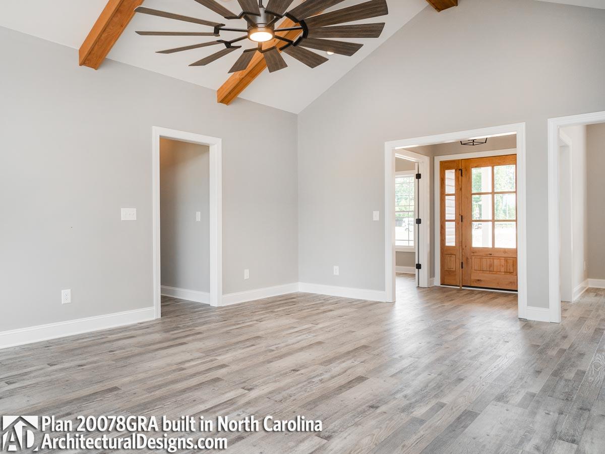 Client Photo id:  441592