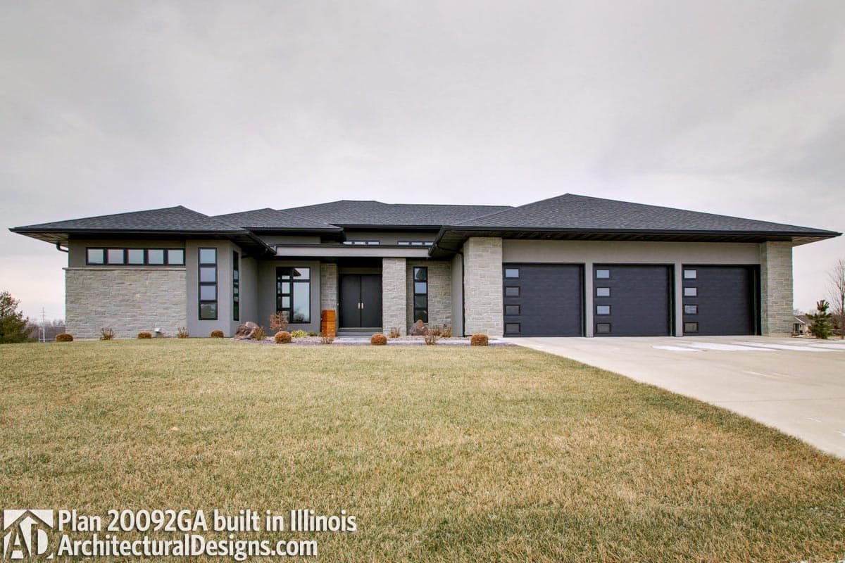 build gallery item - House Plan 20092GA comes to life in Illinois