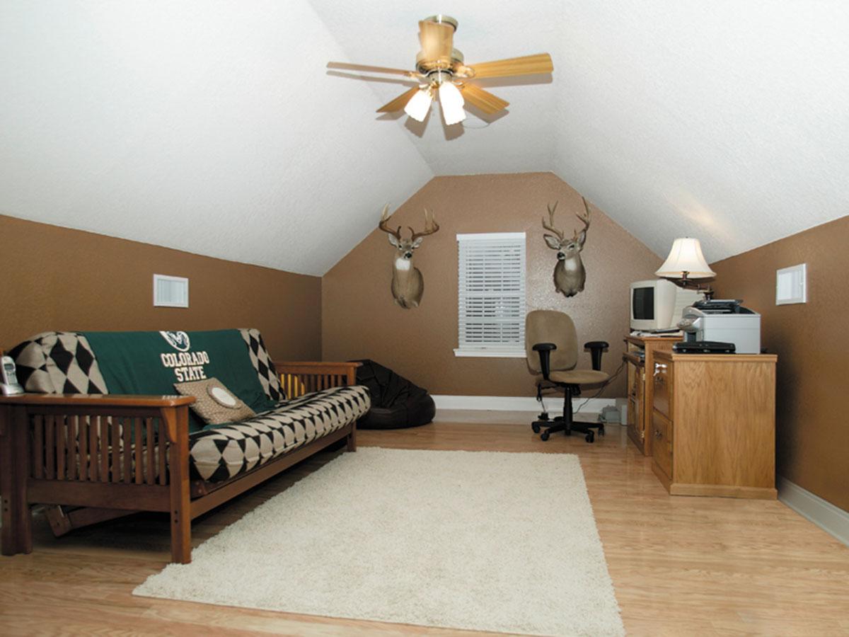 Plan 2018GA: Distinctive Ranch House Plan - 1787 Sq Ft - Image #12 - Ranch, Traditional