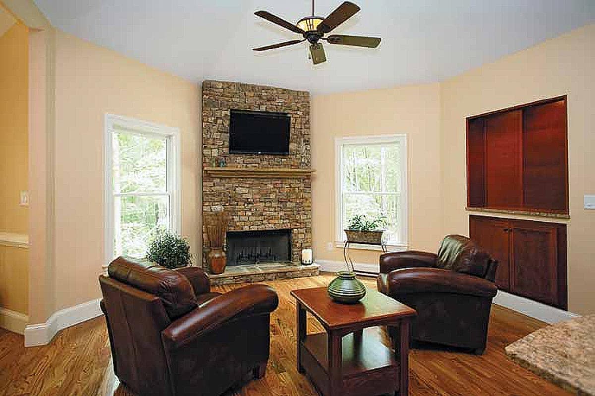 Plan 2067GA: Classic Brick Ranch Home Plan - Image #11 - Ranch, Southern, Traditional