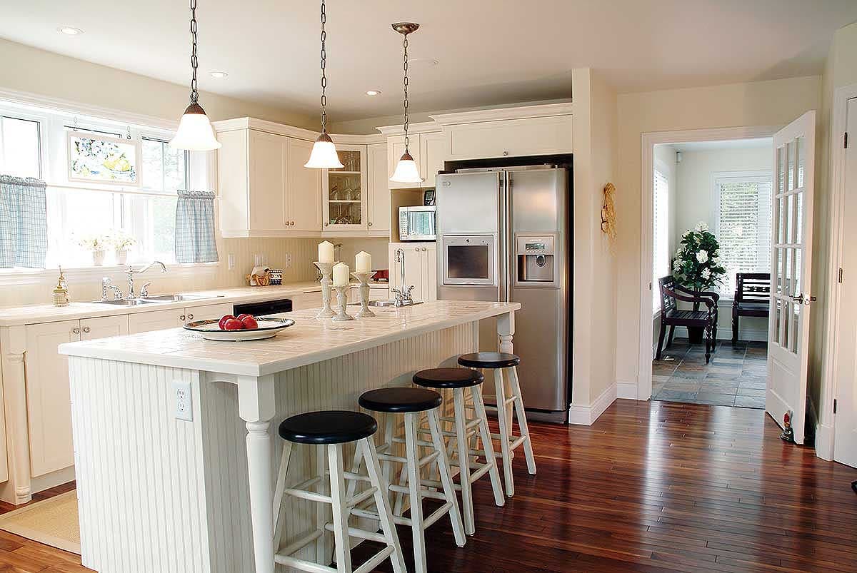 Plan 2105DR: Cottage with 2-Story Family Room Perfect for a Rear-Sloping Lot - Image #4 - Cottage, Country, Vacation