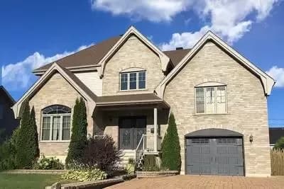 3 Bedroom and Lots of Options
