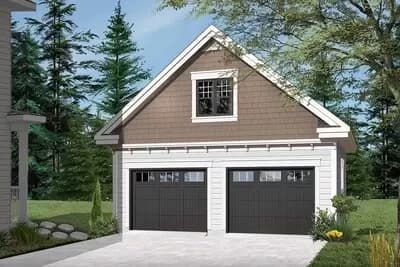 Detached Garage with Storage & Bonus