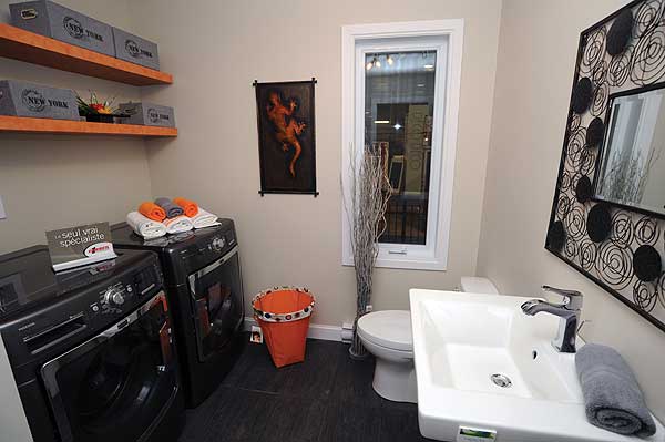 Plan 22360DR: Bright and Spacious Interior - Image #7 - Contemporary, Northwest