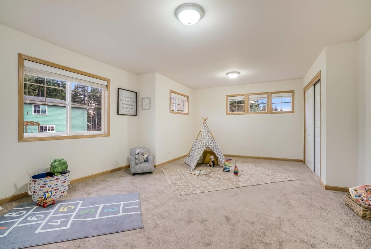 Plan 23073JD: 4-Bed New American Home Plan with Vaulted Master Bedroom - Image #18 - Country, Craftsman, New American, Northwest