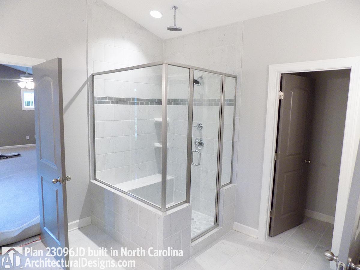 Client Photo id:  194379