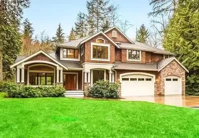 Spacious Sunken Bonus Room
