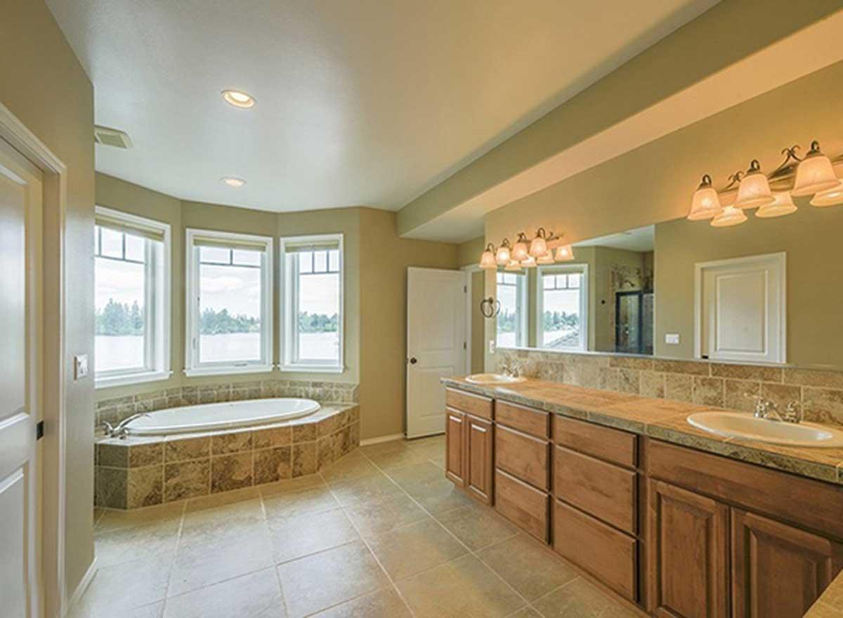 Plan 23169JD: Beautiful Home with Lots of Natural Light - Image #19 - Craftsman, Northwest